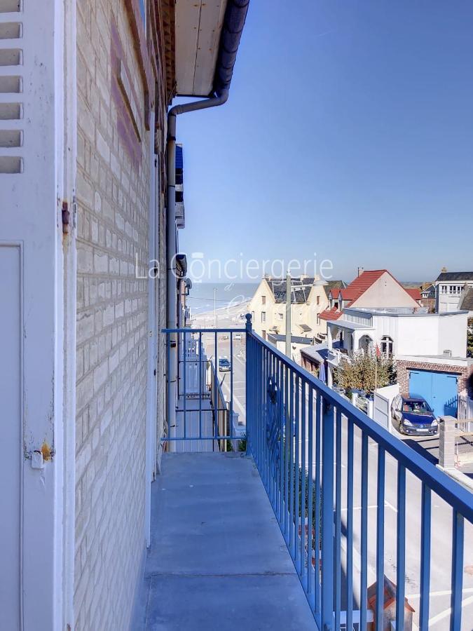 Ad 30 - Appt Balcon 2 Chambres Et A Ault Exterior foto